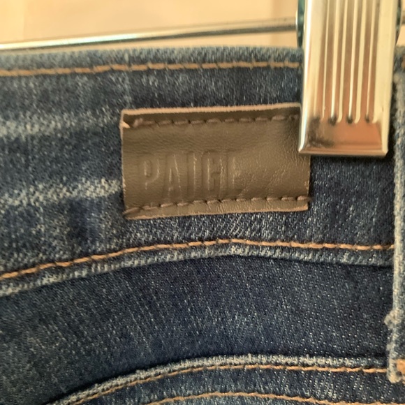 Paige jean shorts - Picture 3 of 5